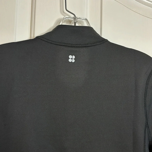 NWT women’s SWEATY BETTY THERMA RUNNING HALF ZIP in black size small - Picture 9 of 9